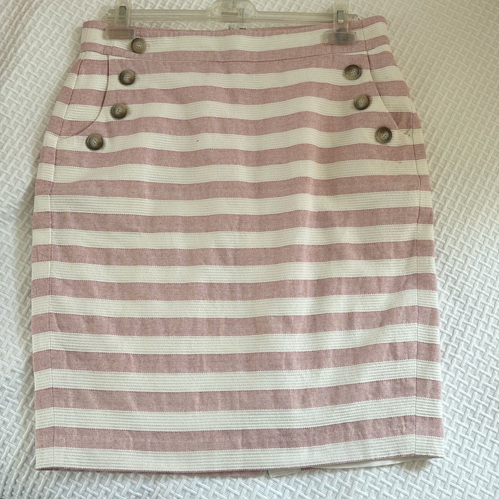 Texture striped 100% cotton skirt, size 12.